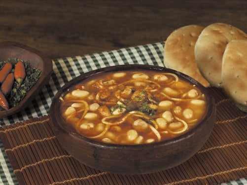 Cuido-mi-despensa-plato-de-porotos-con-riendas