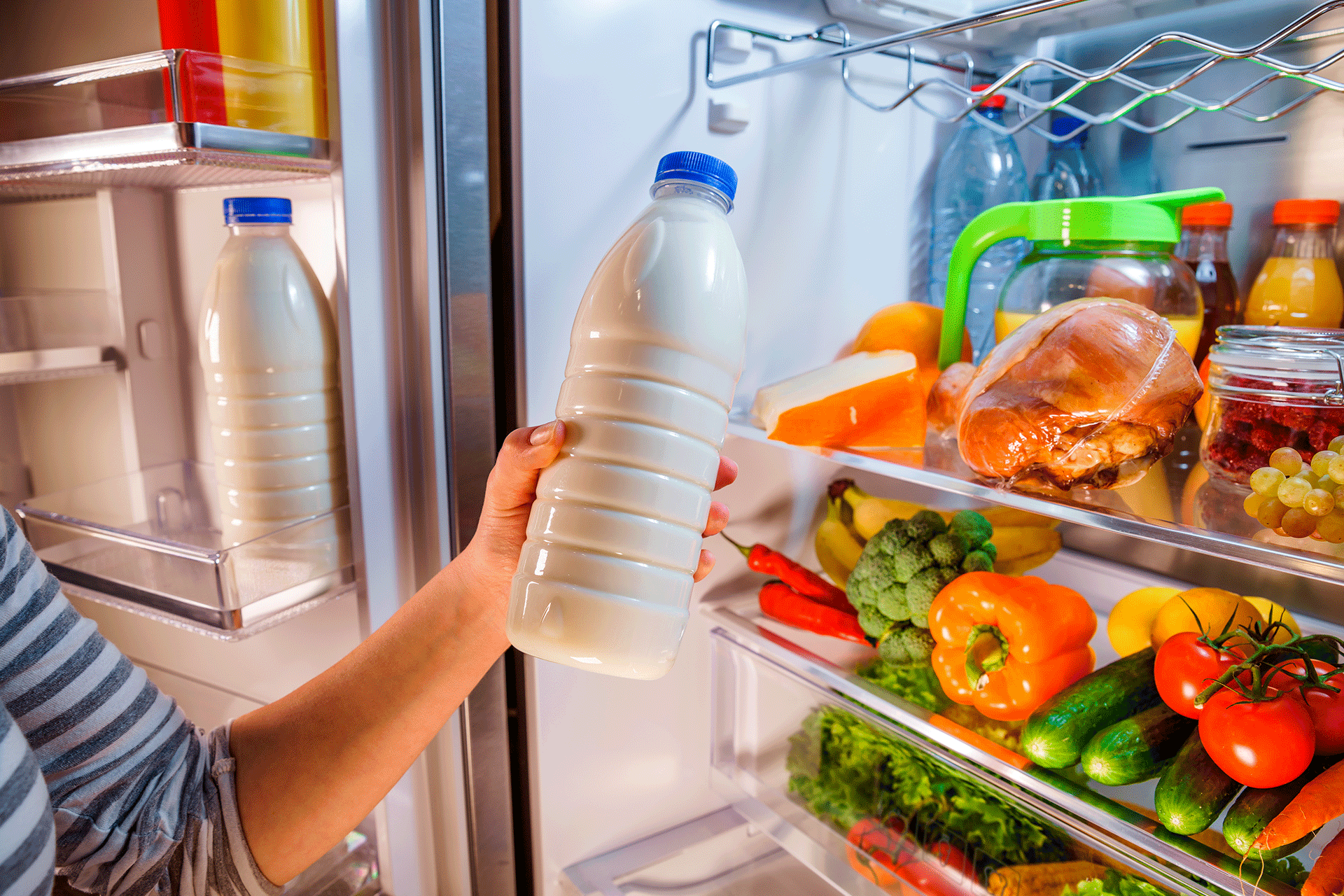 alimentos en el refrigerador